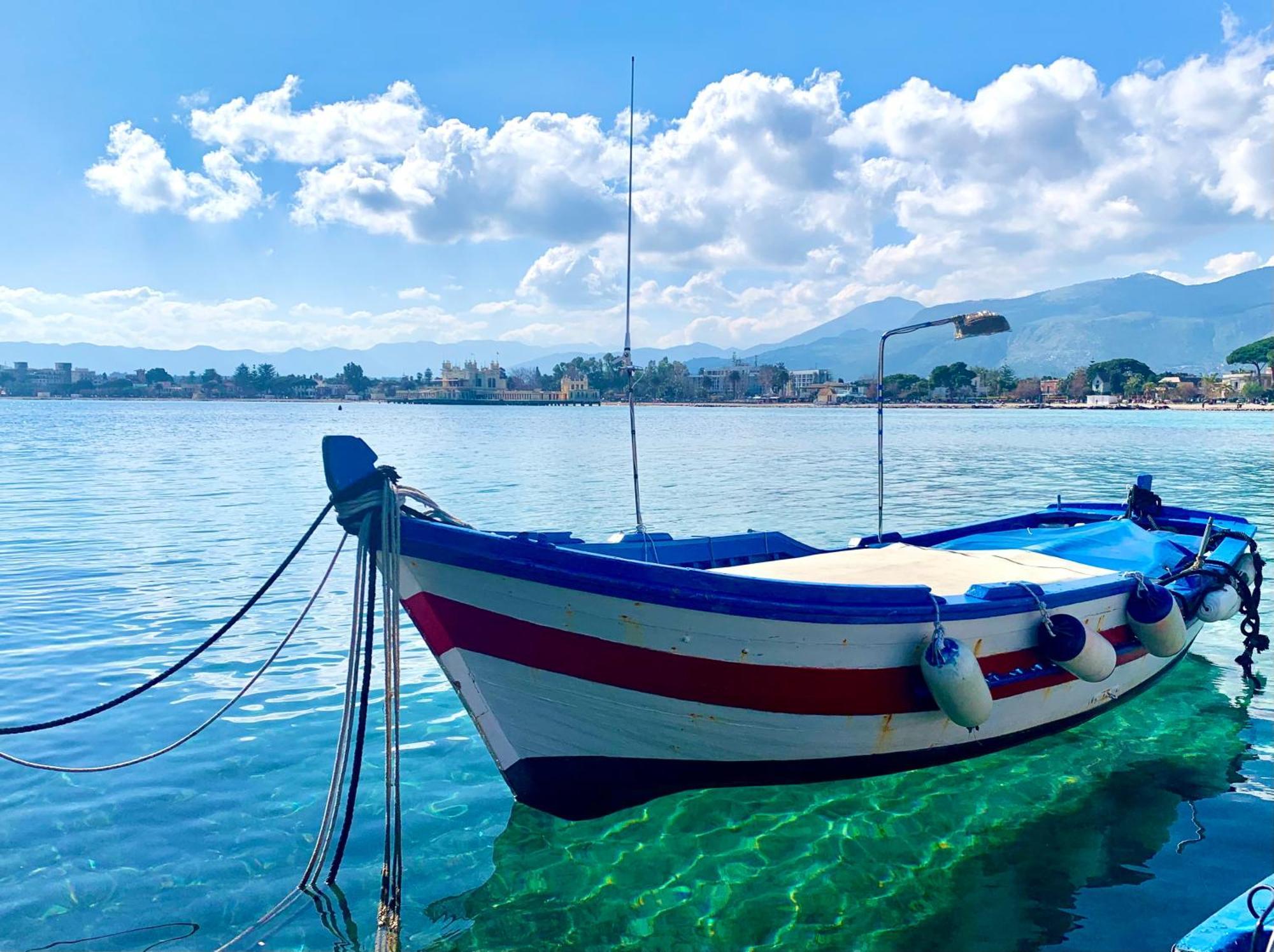 Medea Mondello Holiday Екстер'єр фото